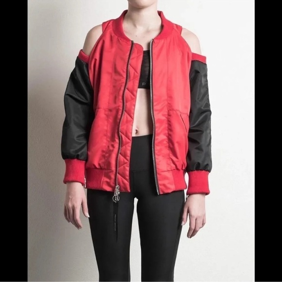 DANIEL PATRICK los angeles Cold Shoulder
Bomber Large - Picture 16 of 16